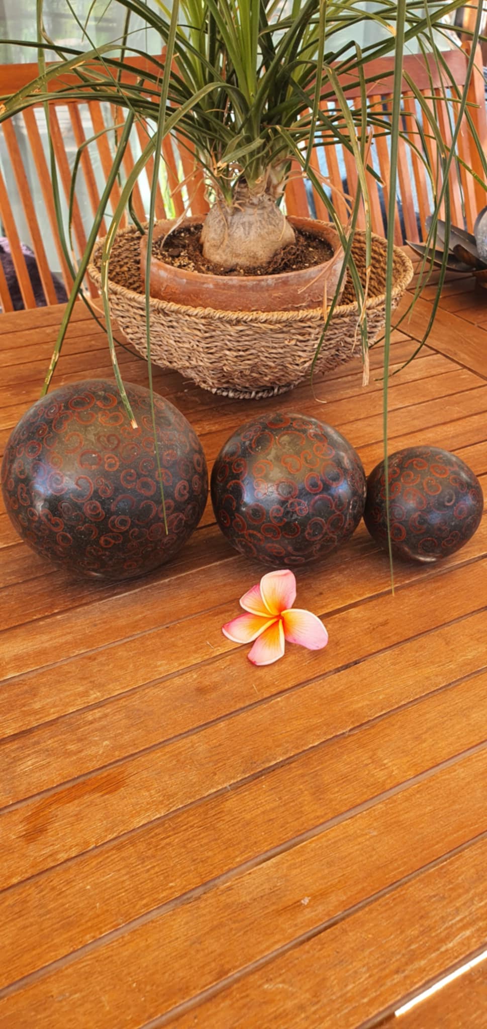 Illatos, kézműves, fa golyók, fahéj berakással-3 méretben