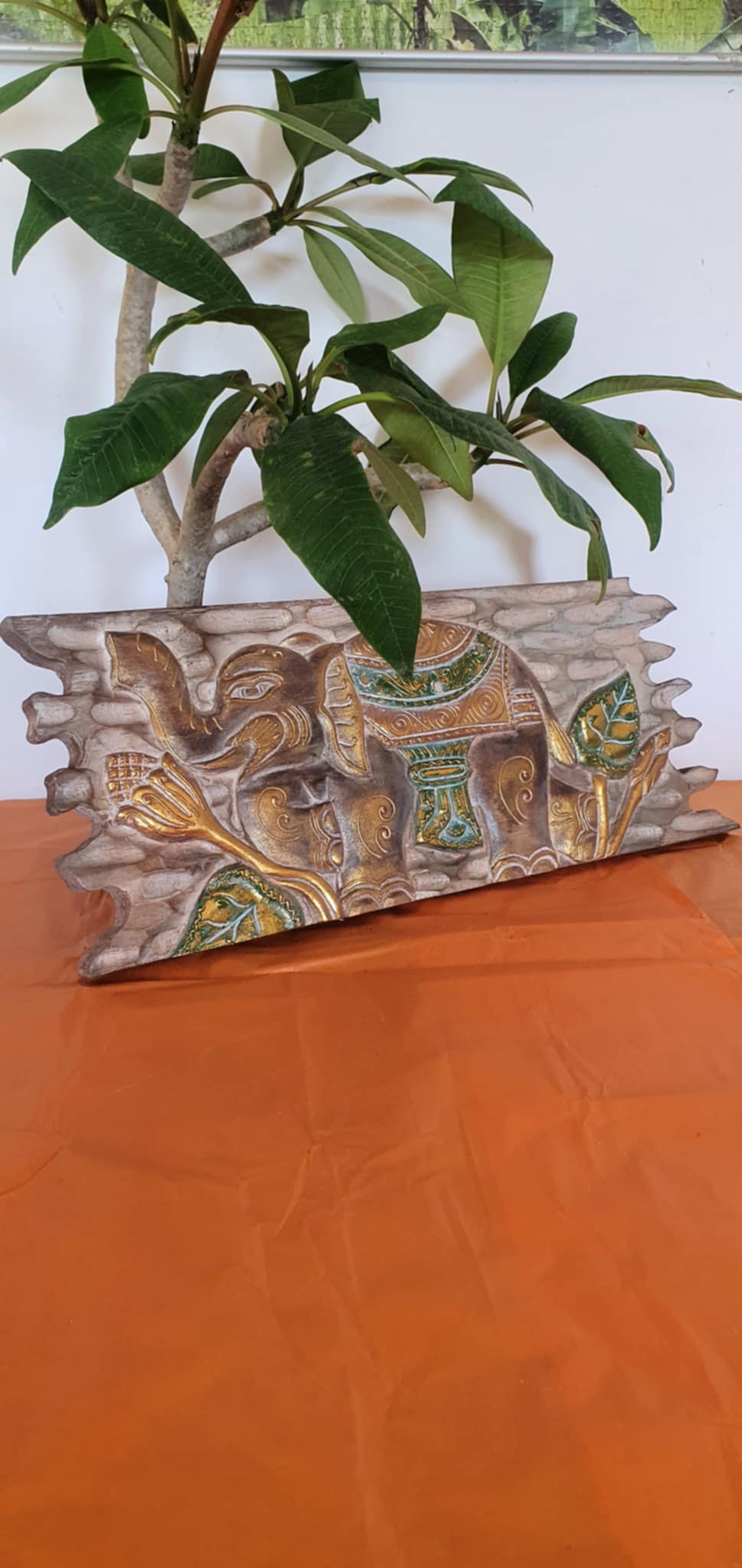 Elefánt motívumos fa falikép