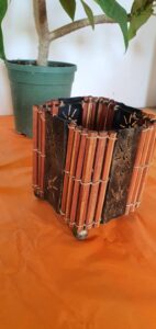 Mécsestartó-fém és fa